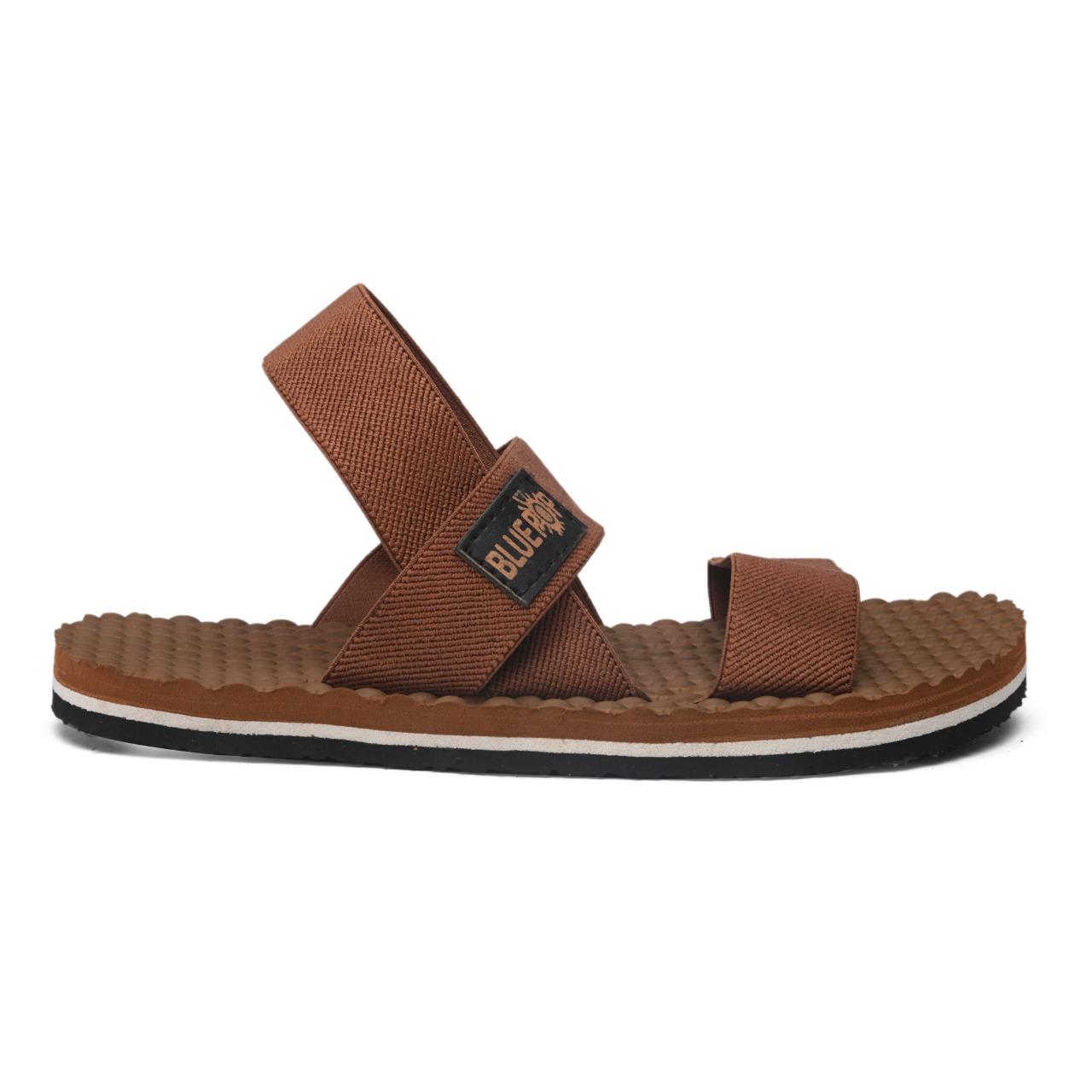 Stylish Brown Sandals for Men - Perfect for Casual Outfits