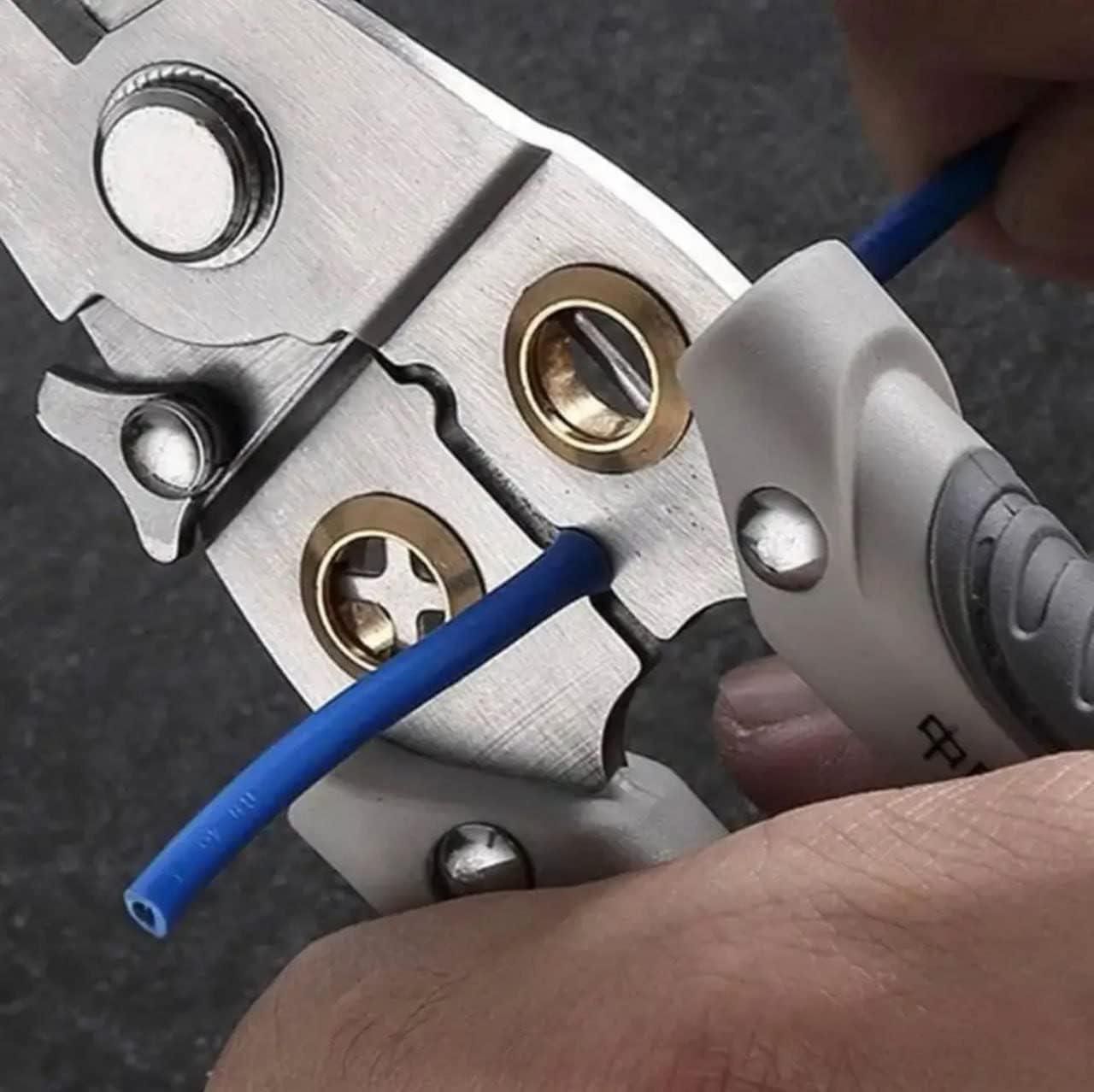 Multi-Functional Wire Stripper and Cutter – Essential Tool for Electricians